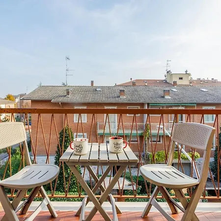 Romantic And Confortable Maison Parking & Wifi Free Apartament Modena