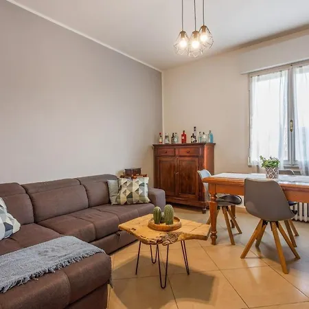 Apartament Romantic And Confortable Maison Parking & Wifi Free *