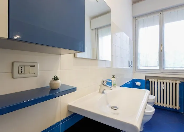 Romantic And Confortable Maison Parking & Wifi Free Apartment